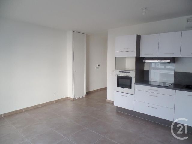 Appartement F2 à louer - 2 pièces - 41.94 m2 - VILLEURBANNE - 69 - RHONE-ALPES - Century 21 Grande Rue