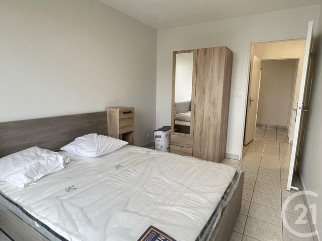 Appartement T3 à vendre - 3 pièces - 76.5 m2 - LYON - 69003 - RHONE-ALPES - Century 21 Grande Rue