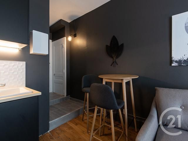 Appartement F1 à louer - 1 pièce - 18.59 m2 - LYON - 69006 - RHONE-ALPES - Century 21 Grande Rue