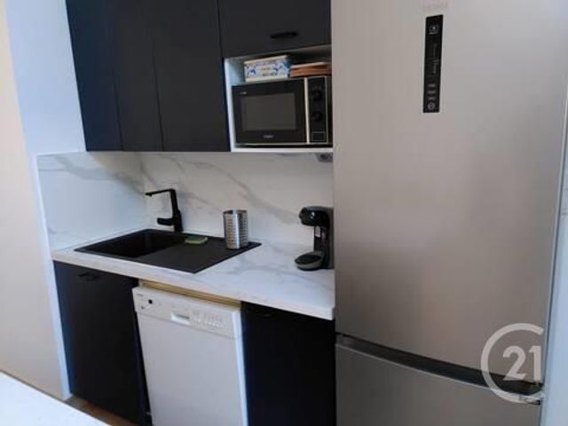 Appartement T4 à vendre - 4 pièces - 49.45 m2 - LYON - 69003 - RHONE-ALPES - Century 21 Grande Rue