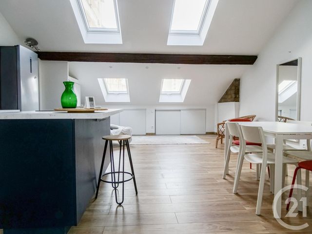 Appartement T4 à vendre - 4 pièces - 81.45 m2 - LYON - 69003 - RHONE-ALPES - Century 21 Grande Rue