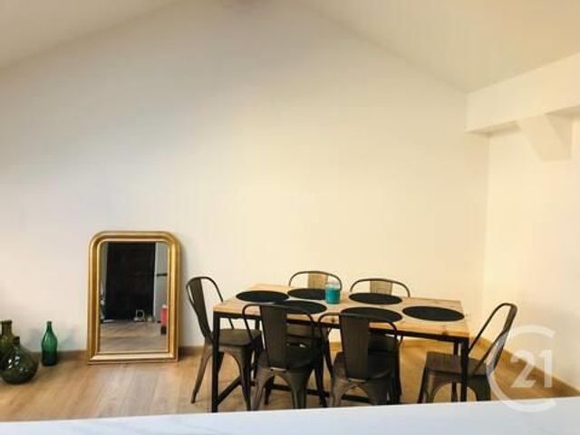 Appartement T4 à vendre - 4 pièces - 49.45 m2 - LYON - 69003 - RHONE-ALPES - Century 21 Grande Rue