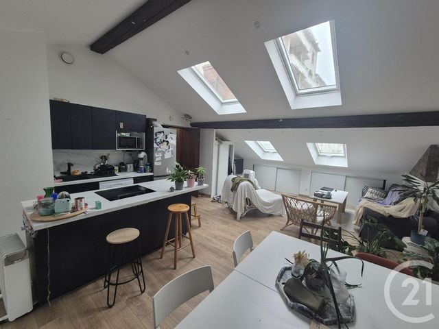 Appartement T4 à vendre - 4 pièces - 81.45 m2 - LYON - 69003 - RHONE-ALPES - Century 21 Grande Rue