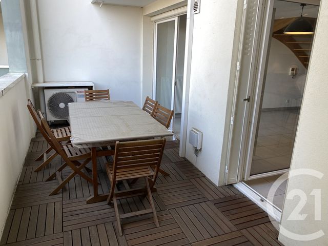 Appartement F3 à louer - 3 pièces - 73.23 m2 - LYON - 69008 - RHONE-ALPES - Century 21 Grande Rue
