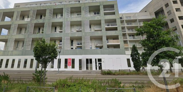 Appartement F3 à louer - 3 pièces - 73.23 m2 - LYON - 69008 - RHONE-ALPES - Century 21 Grande Rue