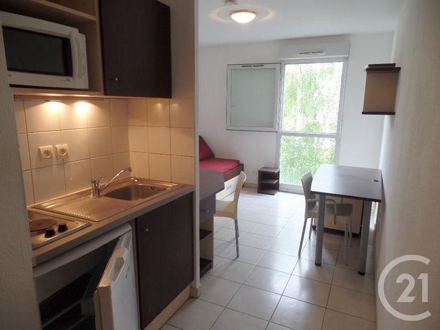 Appartement T1 à louer - 1 pièce - 18.3 m2 - VILLEURBANNE - 69 - RHONE-ALPES - Century 21 Grande Rue