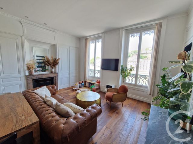 Appartement T3 à louer - 3 pièces - 66.04 m2 - LYON - 69009 - RHONE-ALPES - Century 21 Grande Rue