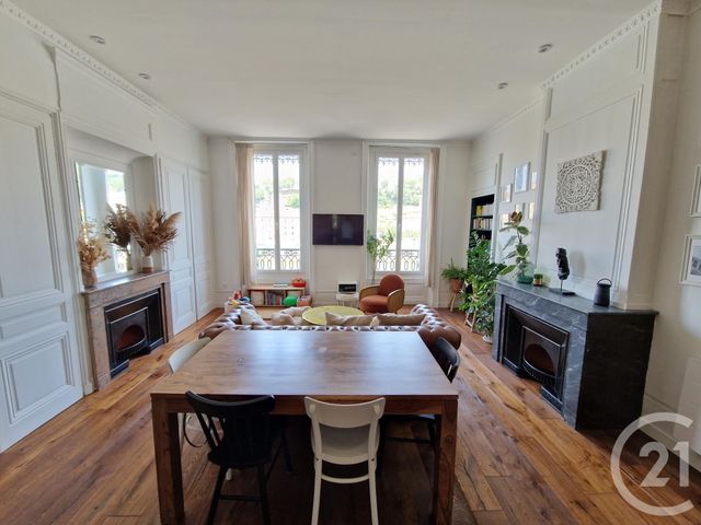 Appartement T3 à louer - 3 pièces - 66.04 m2 - LYON - 69009 - RHONE-ALPES - Century 21 Grande Rue