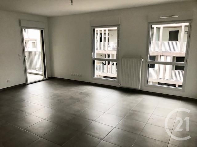 Appartement à louer - 2 pièces - 46.19 m2 - LYON - 69007 - RHONE-ALPES - Century 21 Grande Rue