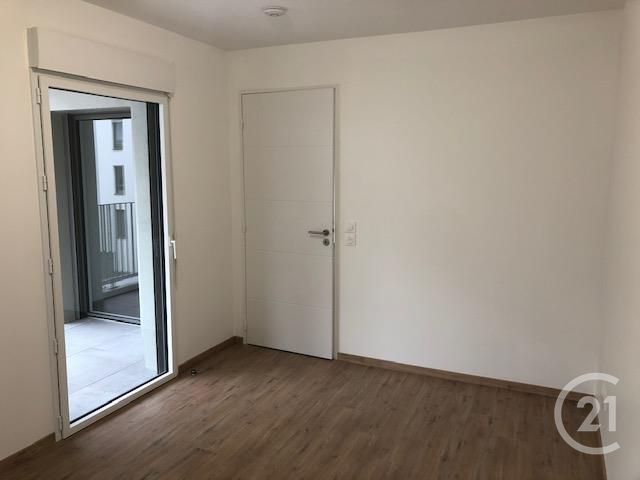 Appartement à louer - 2 pièces - 46.19 m2 - LYON - 69007 - RHONE-ALPES - Century 21 Grande Rue