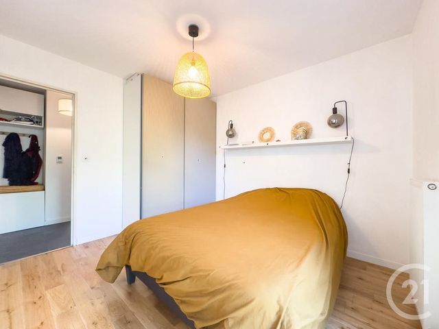 Appartement F3 à louer - 3 pièces - 60.48 m2 - VILLEURBANNE - 69 - RHONE-ALPES - Century 21 Grande Rue