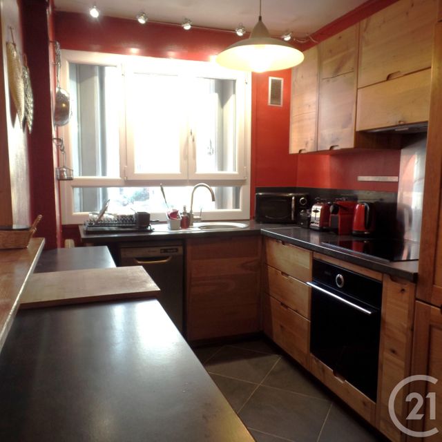 Appartement F3 à louer - 3 pièces - 62.15 m2 - VILLEURBANNE - 69 - RHONE-ALPES - Century 21 Grande Rue