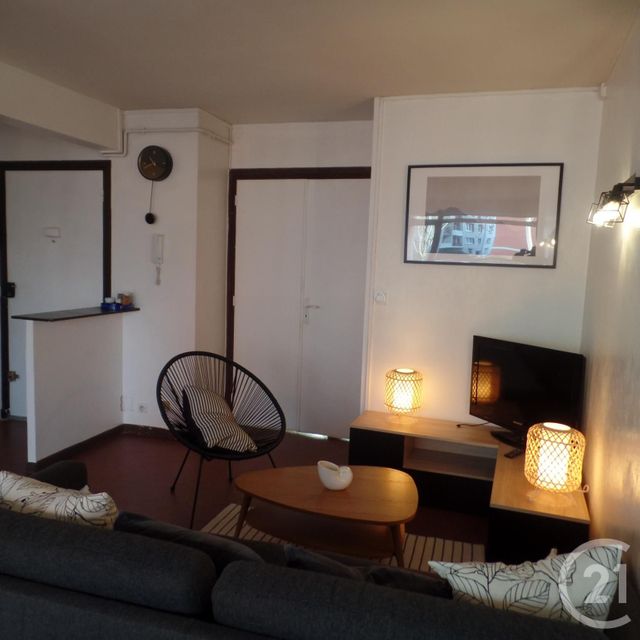 Appartement F3 à louer - 3 pièces - 62.15 m2 - VILLEURBANNE - 69 - RHONE-ALPES - Century 21 Grande Rue