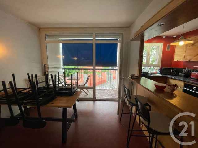 Appartement F3 à louer - 3 pièces - 62.15 m2 - VILLEURBANNE - 69 - RHONE-ALPES - Century 21 Grande Rue