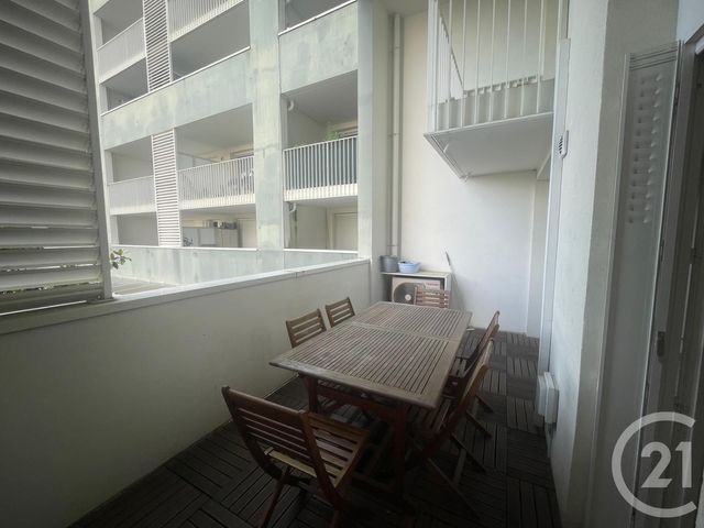 Appartement F3 à louer - 3 pièces - 73.23 m2 - LYON - 69008 - RHONE-ALPES - Century 21 Grande Rue