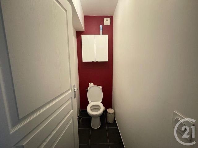Appartement F3 à louer - 3 pièces - 73.23 m2 - LYON - 69008 - RHONE-ALPES - Century 21 Grande Rue