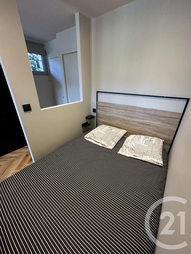 Appartement T1 à louer - 1 pièce - 24.32 m2 - ECULLY - 69 - RHONE-ALPES - Century 21 Grande Rue