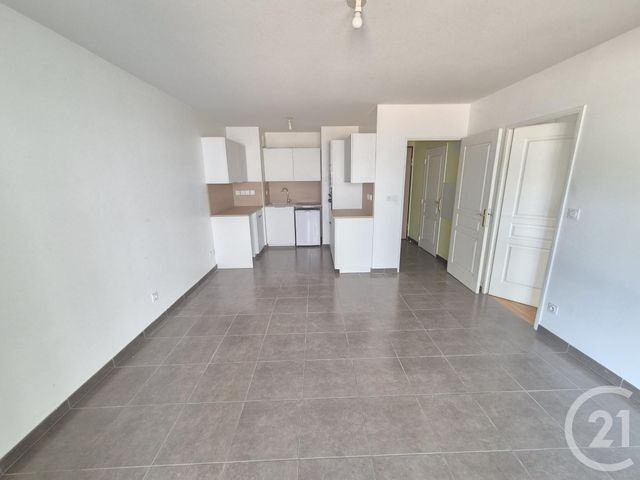 Appartement T2 à vendre - 2 pièces - 43.0 m2 - OULLINS - 69 - RHONE-ALPES - Century 21 Grande Rue