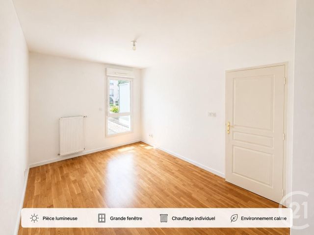 Appartement T2 à vendre - 2 pièces - 43.0 m2 - OULLINS - 69 - RHONE-ALPES - Century 21 Grande Rue
