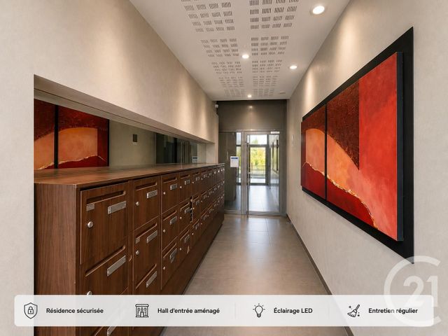 Appartement T2 à vendre - 2 pièces - 43.0 m2 - OULLINS - 69 - RHONE-ALPES - Century 21 Grande Rue