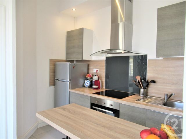 Appartement F2 à louer - 2 pièces - 36.55 m2 - VILLEURBANNE - 69 - RHONE-ALPES - Century 21 Grande Rue