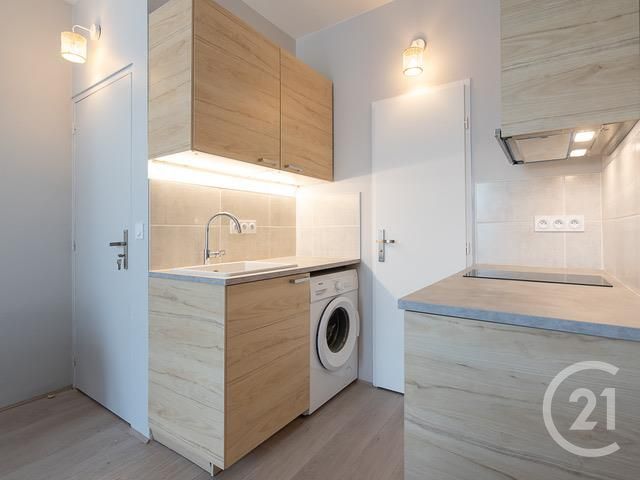 Appartement F1 à louer - 1 pièce - 14.96 m2 - LYON - 69006 - RHONE-ALPES - Century 21 Grande Rue