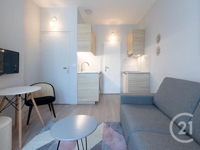 Appartement F1 à louer - 1 pièce - 14.96 m2 - LYON - 69006 - RHONE-ALPES - Century 21 Grande Rue