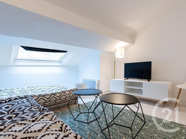 Appartement F1 à louer - 1 pièce - 24.09 m2 - LYON - 69004 - RHONE-ALPES - Century 21 Grande Rue