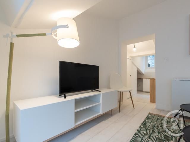 Appartement F1 à louer - 1 pièce - 24.09 m2 - LYON - 69004 - RHONE-ALPES - Century 21 Grande Rue