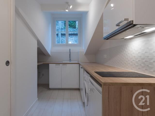 Appartement F1 à louer - 1 pièce - 24.09 m2 - LYON - 69004 - RHONE-ALPES - Century 21 Grande Rue