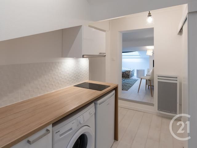 Appartement F1 à louer - 1 pièce - 24.09 m2 - LYON - 69004 - RHONE-ALPES - Century 21 Grande Rue