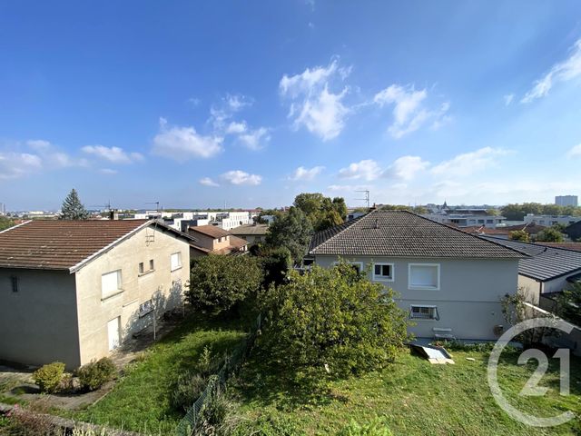 Appartement F4 à vendre - 4 pièces - 90.7 m2 - VENISSIEUX - 69 - RHONE-ALPES - Century 21 Grande Rue