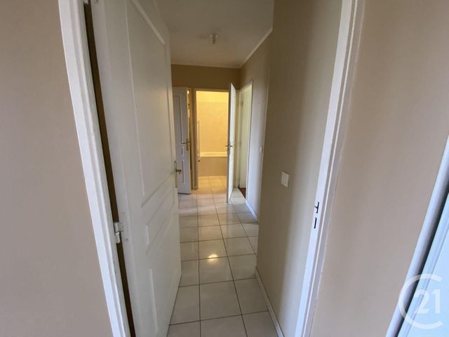 Appartement F4 à louer - 4 pièces - 90.88 m2 - LYON - 69003 - RHONE-ALPES - Century 21 Grande Rue