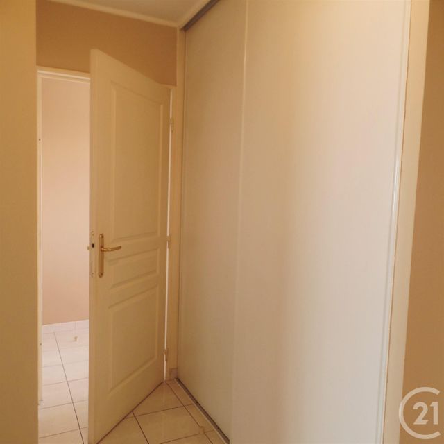 Appartement F4 à louer - 4 pièces - 90.88 m2 - LYON - 69003 - RHONE-ALPES - Century 21 Grande Rue