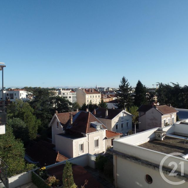 Appartement F4 à louer - 4 pièces - 90.88 m2 - LYON - 69003 - RHONE-ALPES - Century 21 Grande Rue