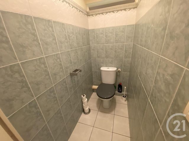 Appartement F4 à louer - 4 pièces - 90.88 m2 - LYON - 69003 - RHONE-ALPES - Century 21 Grande Rue