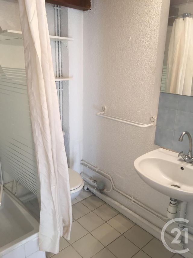 Appartement T1 à louer - 1 pièce - 17.89 m2 - LYON - 69003 - RHONE-ALPES - Century 21 Grande Rue