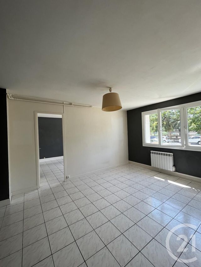 Appartement F2 à louer VILLEURBANNE