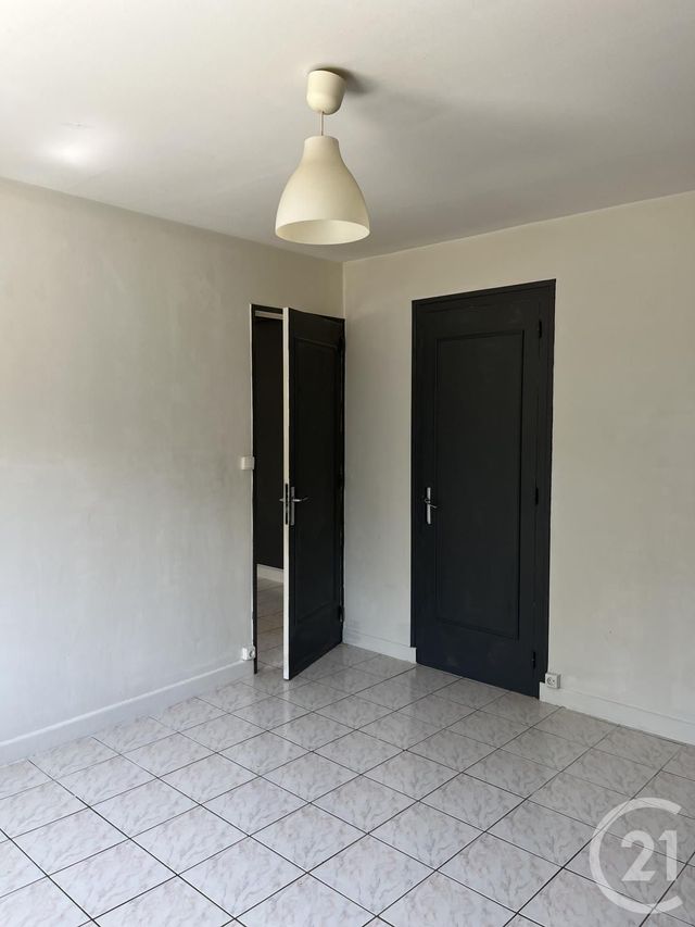 Appartement F2 à louer - 2 pièces - 43.12 m2 - VILLEURBANNE - 69 - RHONE-ALPES - Century 21 Grande Rue
