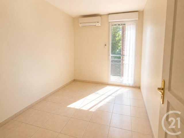 Appartement F3 à vendre - 3 pièces - 65.78 m2 - OULLINS - 69 - RHONE-ALPES - Century 21 Grande Rue
