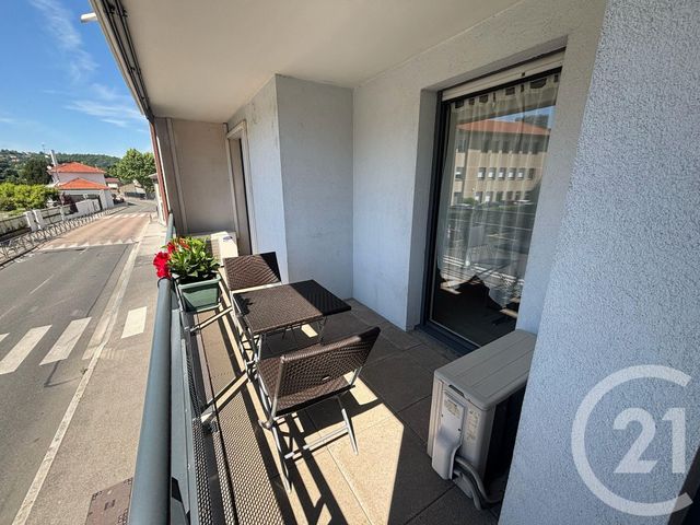 Appartement F3 à vendre - 3 pièces - 65.78 m2 - OULLINS - 69 - RHONE-ALPES - Century 21 Grande Rue