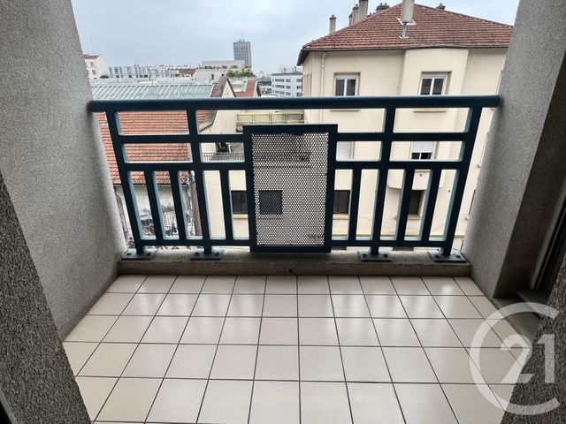 Appartement T3 à louer - 3 pièces - 76.5 m2 - LYON - 69003 - RHONE-ALPES - Century 21 Grande Rue