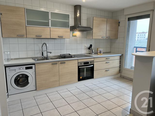 Appartement T3 à louer - 3 pièces - 76.5 m2 - LYON - 69003 - RHONE-ALPES - Century 21 Grande Rue