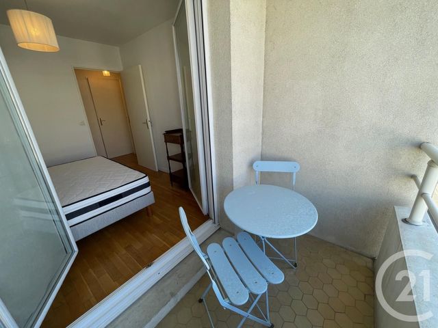Appartement F2 à louer - 2 pièces - 48.35 m2 - LYON - 69003 - RHONE-ALPES - Century 21 Grande Rue