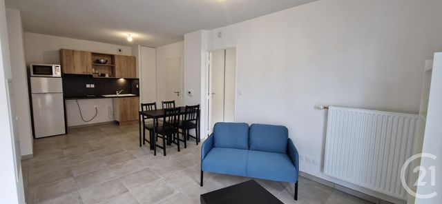 Appartement F2 à louer - 2 pièces - 42.6 m2 - VILLEURBANNE - 69 - RHONE-ALPES - Century 21 Grande Rue