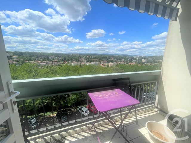 Appartement F4 à louer OULLINS