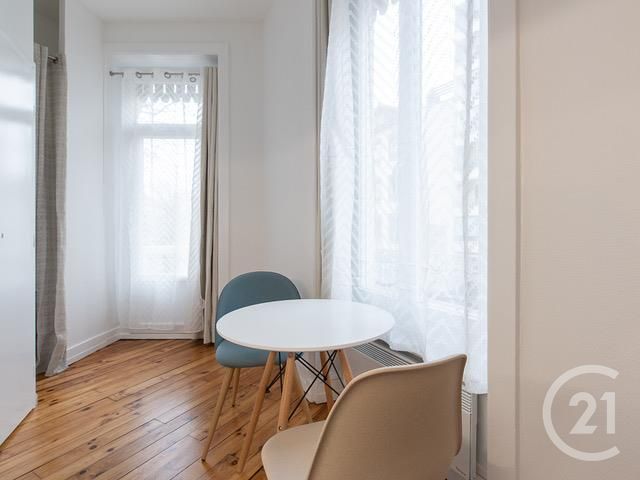 Appartement F1 à louer - 1 pièce - 22.33 m2 - LYON - 69008 - RHONE-ALPES - Century 21 Grande Rue