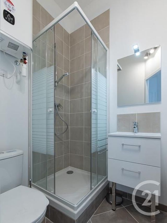 Appartement F1 à louer - 1 pièce - 22.33 m2 - LYON - 69008 - RHONE-ALPES - Century 21 Grande Rue