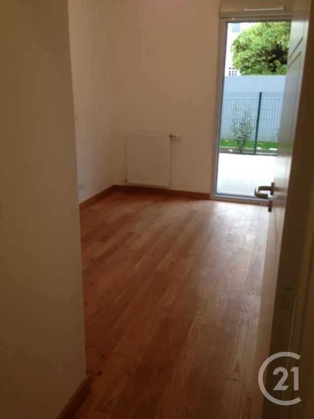 Appartement F3 à vendre - 3 pièces - 63.0 m2 - LYON - 69007 - RHONE-ALPES - Century 21 Grande Rue