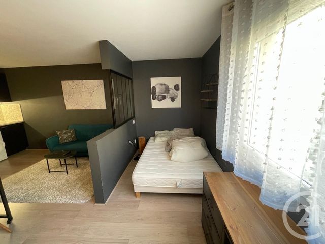 Appartement T1 à louer - 1 pièce - 22.68 m2 - LYON - 69008 - RHONE-ALPES - Century 21 Grande Rue